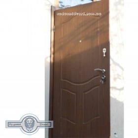 mdf027